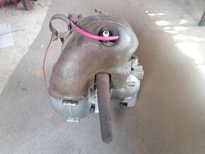 Motor na Manet 100 - 4