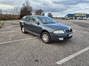 Škoda Octavia combi 1.6 Mpi - 4