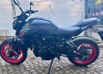 Yamaha MT07 2021 - 4