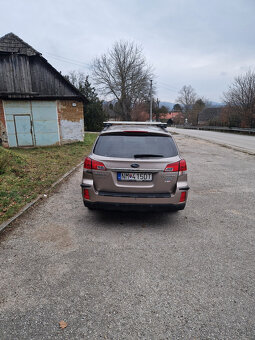 Subaru Outback - 4