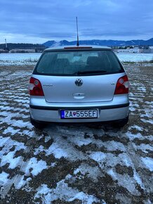 Volkswagen Polo - 4