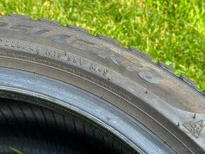 225/45 R18 95V - 4