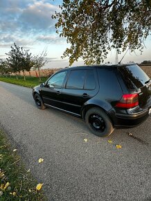 Volkswagen Golf 1.4 16V - 4