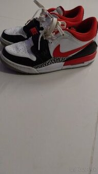 Jordan - 4