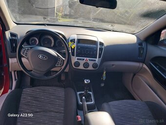 Kia Cee´d 1.4 CVVT 77Kw - 4