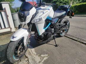 CF Moto 650 NK - 4