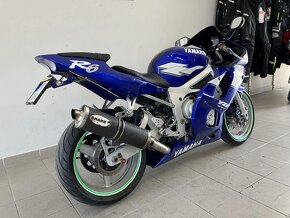 Yamaha YZF R6 - 4