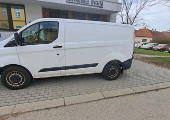 Ford Transit Custom 2,2 TDCI nafta manuál 74 kw - 4