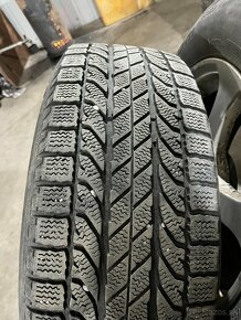 Predám zimné pneumatiky 225/65 R17 - 4