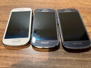 Samsung Galaxy S3 mini, android 4 - 4