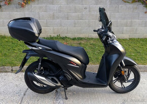 Predám Honda SH125 s len 850km - 4