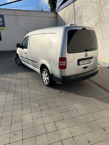 Volkswagen Caddy Maxi 2.0 tdi 103 kw.rok 2012 - 4