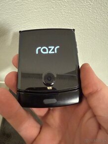 Motorola razr - 4