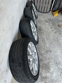 205/45 r16 - 4