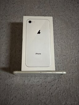 Iphone 8 - 4