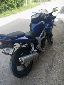 Suzuki SV650 - 4