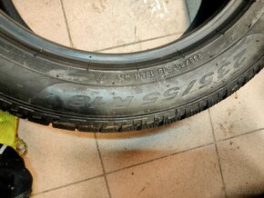 Zimné Pirelli Scorpion Winter 235/55/18 104H - 4