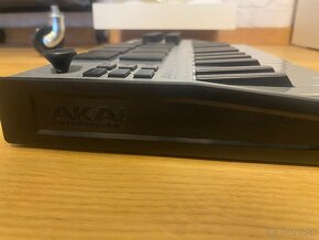 MIDI keyboard Akai MPK mini - 4