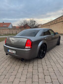 Chrysler 300C 3.0 CRD - 4