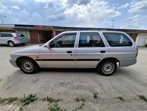 Predám Ford Escort 1,8TD combi - 4