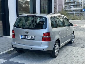 Volkswagen Touran 1.9 TDi 2006 - 4