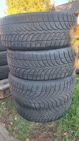 215/55R16 - 4