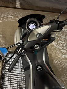 Yamaha n-max 125 - 4