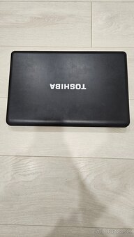 Notebook Toshiba Satellite C660-28 - 4