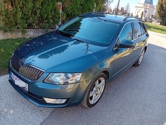 Škoda Octavia 3 2.0tdi Edition DSG - 4