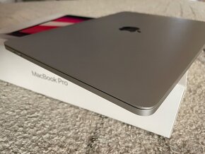 Ako nový MacBook pro M1 512GB Touchbar 100%bat - 4