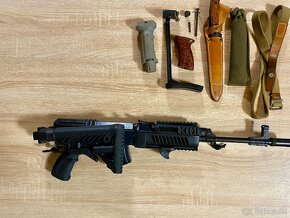 Samonabíjacia gulovnica CZ 858 tactical vz58 7,62x39 - 4