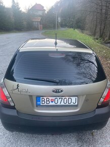 KIA Rio 1.4 benzín + LPG 2009 - 4