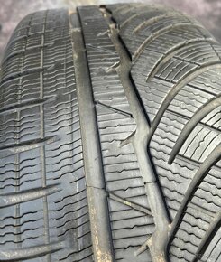 Zimní sada Mercedes E class(W213) 245/45R18 100V - 4