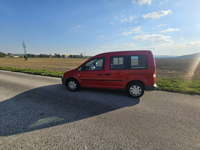 Volkswagen Caddy LIFE 2006  1.6 benzín manual 7 Miestne - 4