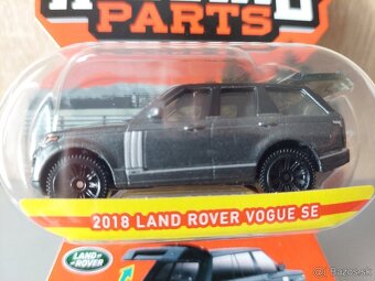 Matchbox 2018 Range Rover Vogue - 4