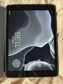 Tablet Apple iPad 10.2 (2021)Cellular 64 GB - Space Grey - 4