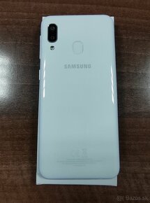 Predám zánovný Samsung Galaxy A20e Dual Sim. - 4