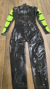 Latexový catsuit 3 - 4