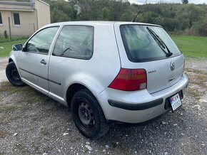 Volkswagen Golf 1.9 SDI - 4