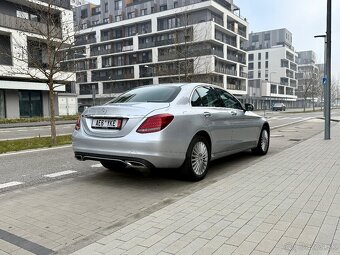 Mercedes-Benz C400 4Matic Exclusive sedan 245kW - 4