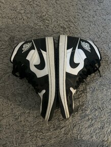 jordan 1 mid - 4