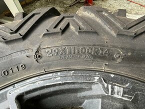 PNEU 14" MAXXIS 29x11 + DISKY na Polaris RZR 1000 - 4