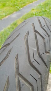 PREDÁM - Michelin city grip 120/80 r16 - 4