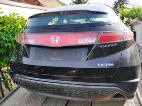 Rozpredam honda civic 2008 2,2ctdi - 4