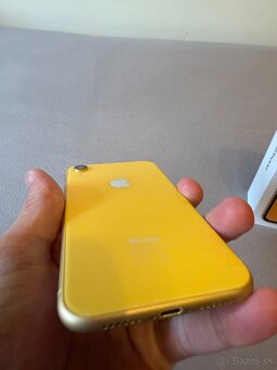 Apple iPhone Xr 128GB Yellow - 4