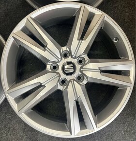 5x112 R18 Original Seat strieborne ET 45 - 4