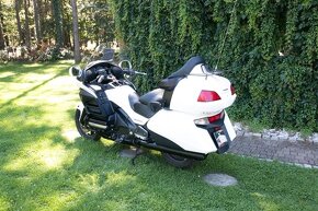 Homda Goldwing GL1800 - 4