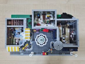 Lego Creator Expert 10255 Assembly Square - 4