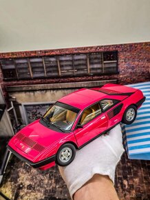 Ferrari Mondial 1:18 Hot Wheels ELITE - 4