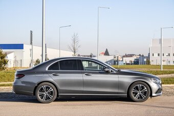 Mercedes-Benz E Sedan 220 d A/T - 4